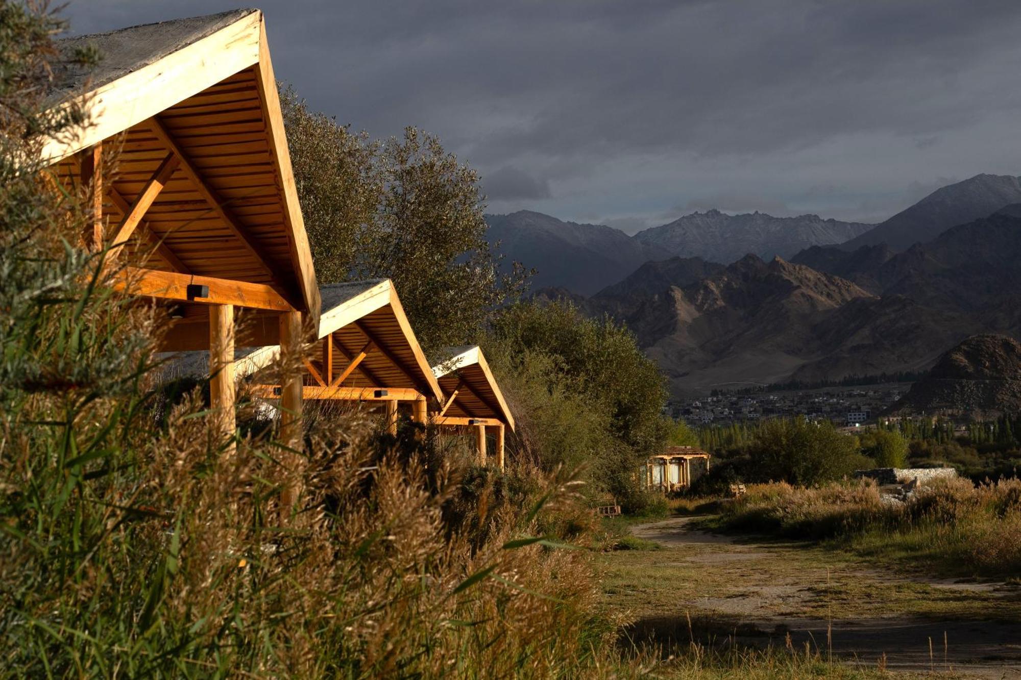 The Indus River Camp Leh Exterior foto